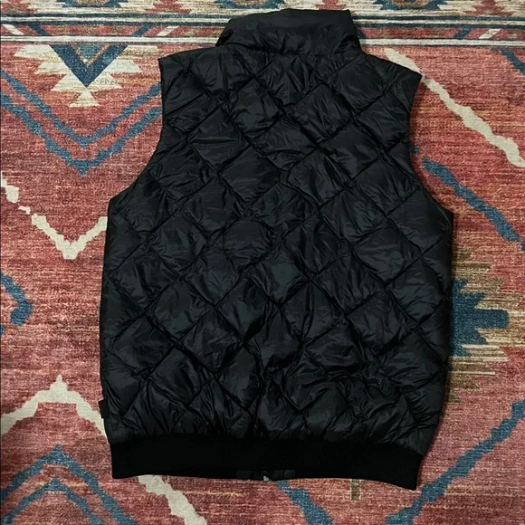 Patagonia Black Quilted Vest - Picture 4 of 4